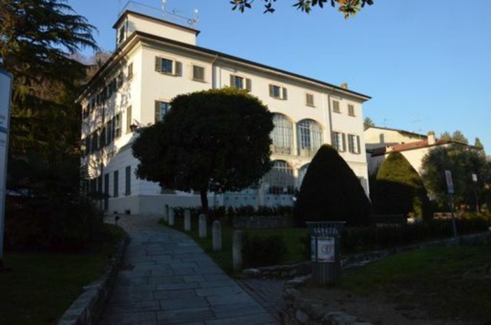 Cer, un incontro pubblico a Ispra per conoscere le opportunità che offrono e il loro impatto sul territorio Cer, un incontro pubblico a Ispra per conoscere le opportunità che offrono e il loro impatto sul territorio