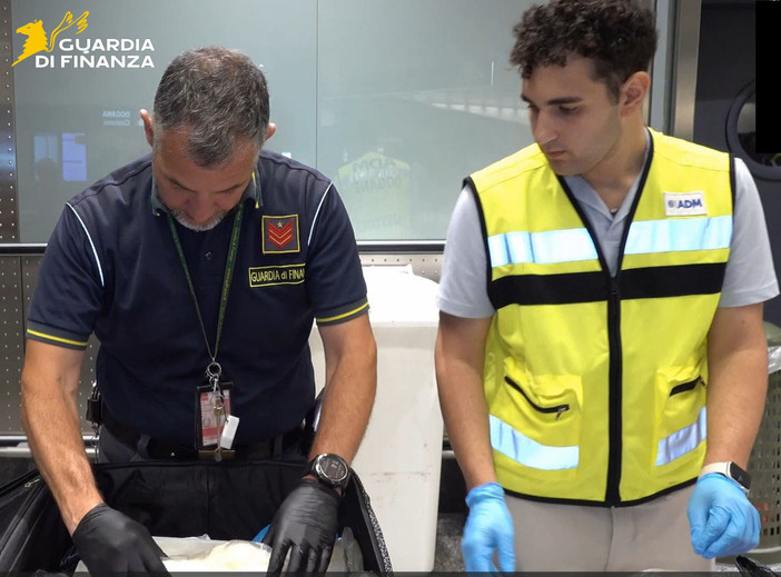 Prodotti alimentari "illegali". A Malpensa in sei mesi boom di sequestri