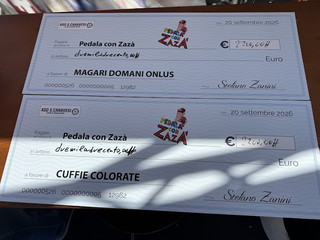 La Pedala con Zazà fa sempre centro con la solidarietà (foto a cura di Roberto Bof) La Pedala con Zazà fa sempre centro con la solidarietà (foto a cura di Roberto Bof)