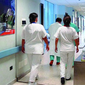 Regione Lombardia: «Da settembre operativa la norma per aumentare lo stipendio a medici e infermieri nelle zone al confine con la Svizzera»