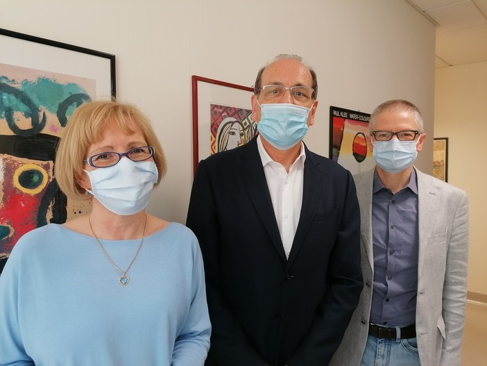 Il dottor Mauro Zaffaroni, al centro, con gli psicologi Lorena Pippolo e Marco Roscio