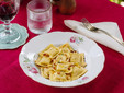 Ecco i tortelli alla carbonara dalla cucina di nonna Ebe