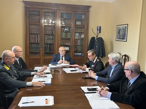 Vertice in Prefettura sulla sicurezza in città: in via Como arriva un presidio dei carabinieri Vertice in Prefettura sulla sicurezza in città: in via Como arriva un presidio dei carabinieri