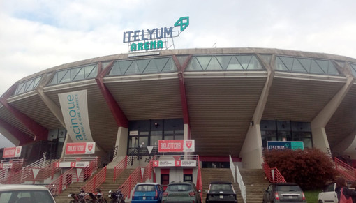 “Campioni di Salute”: al Palazzetto di Varese una domenica dedicata alla prevenzione oncologica “Campioni di Salute”: al Palazzetto di Varese una domenica dedicata alla prevenzione oncologica