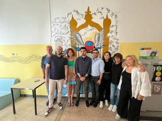Il murale inaugurato questa mattina all'Einaudi in ricordo di Giorgio Sagliocco Il murale inaugurato questa mattina all'Einaudi in ricordo di Giorgio Sagliocco