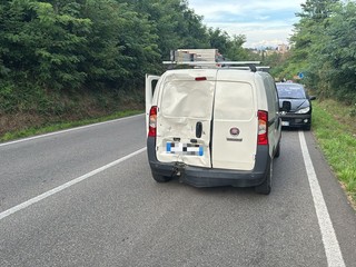 Le immagini dell'incidente stradale tra una moto e un'auto sulla Sp26 tra Jerago ed Albizzate Le immagini dell'incidente stradale tra una moto e un'auto sulla Sp26 tra Jerago ed Albizzate