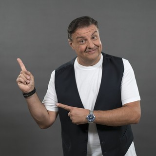 Claudio Lauretta chiude la quinta edizione di SportivaMente con lo spettacolo “Imitamorfosi”