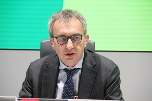 Aerospazio e STEM: un’opportunità per i giovani nel futuro Aerospazio e STEM: un’opportunità per i giovani nel futuro