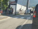 Scontro tra auto e moto a Luino, tre persone coinvolte Scontro tra auto e moto a Luino, tre persone coinvolte