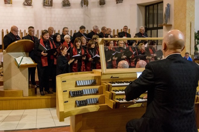 Lavena Ponte Tresa si prepara al Natale con un'elevazione spirituale in musica Lavena Ponte Tresa si prepara al Natale con un'elevazione spirituale in musica