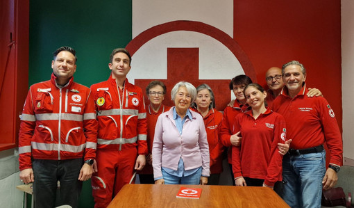 La generosità della Fondazione Comi per la Croce Rossa di Luino e Valli: donati 5mila euro La generosità della Fondazione Comi per la Croce Rossa di Luino e Valli: donati 5mila euro
