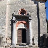 La chiesa di San Primo a Leggiuno La chiesa di San Primo a Leggiuno