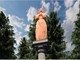 Luvinate, dopo il restauro la statua della Madonna ritorna in vetta al Campo dei Fiori