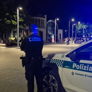 Giro di vite della polizia locale di Luino: sequestrati 22 veicoli e una patente ritirata a vita Giro di vite della polizia locale di Luino: sequestrati 22 veicoli e una patente ritirata a vita