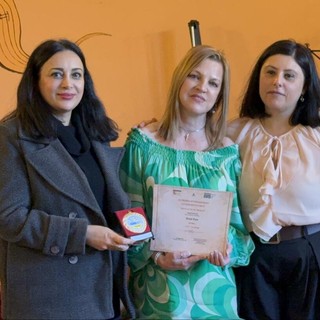 La scrittrice varesina Lucia Tiziani premiata (per il terzo anno consecutivo!) a Firenze