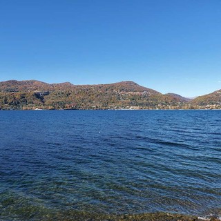 Uno scorcio del Lago Maggiore