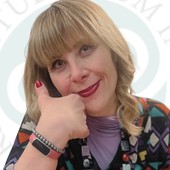 Insubria al femminile. Qualche indicazione per la Festa della Donna e dintorni Insubria al femminile. Qualche indicazione per la Festa della Donna e dintorni