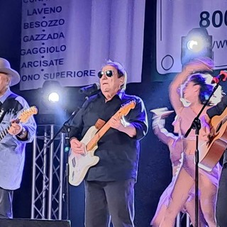 I Dik Dik sul palco del teatro Sociale di Luino