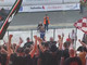 Una scena da brividi a fine gara: la curva in tripudio per Franco Lepore, commosso e applaudito da tutta la tribuna del Franco Ossola. Il vero Varese è tutto qui Una scena da brividi a fine gara: la curva in tripudio per Franco Lepore, commosso e applaudito da tutta la tribuna del Franco Ossola. Il vero Varese è tutto qui