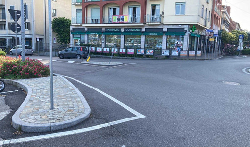 La rotonda della stazione di Laveno La rotonda della stazione di Laveno