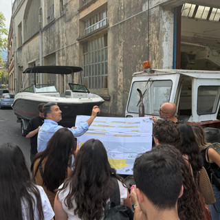 La visita degli studenti del Politecnico di Milano all'ex area Ratti di Luino La visita degli studenti del Politecnico di Milano all'ex area Ratti di Luino