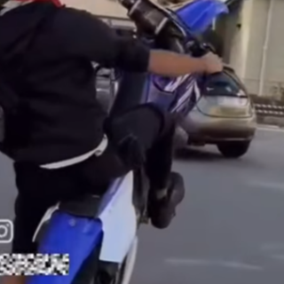 Un frame del video postato su Instagram dal sindaco di Laveno