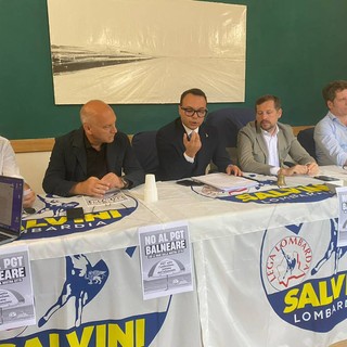 Puricelli (Forza Italia), Formato (Lombardia Ideale), Angei, Monti e Bianchi (Lega) durante la conferenza stampa di questa mattina nella sede storica leghista di piazza del Podestà