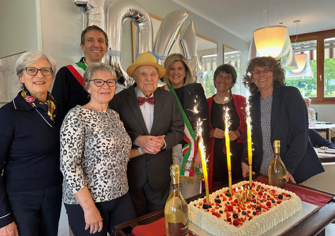 Grande festa per i 104 del signor Attilio Manenti