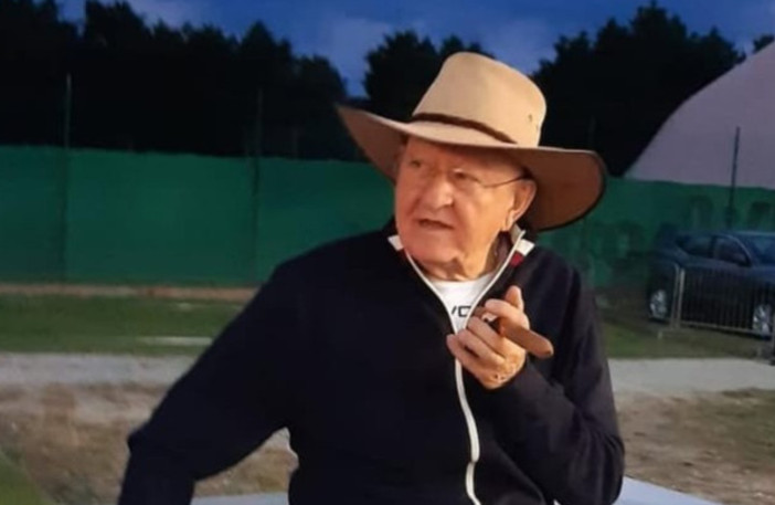 Paura per Massimo Boldi: l'attore luinese cade a Forte dei Marmi e finisce in ospedale