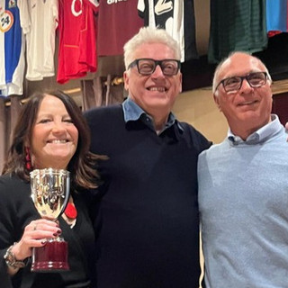 I vincitori del  Trofeo Manlio Zucchi: Francesca Reale e Carlo Alberto Conelli premiati da Maurizio Huber (al centro)