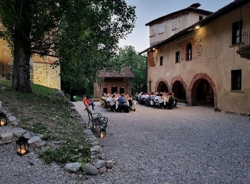 Una cena nella magia del Monastero di Torba a Gornate Olona (foto Davide Panzeri) Una cena nella magia del Monastero di Torba a Gornate Olona (foto Davide Panzeri)