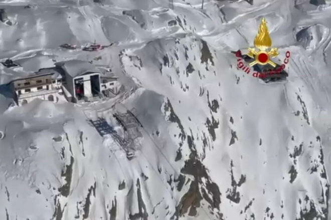 Evacuate tutte le persone bloccate in funivia a Macugnaga, in corso verifiche