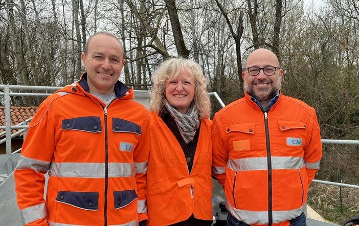 I tecnici di Alfa al lavoro al depuratore di Monvalle