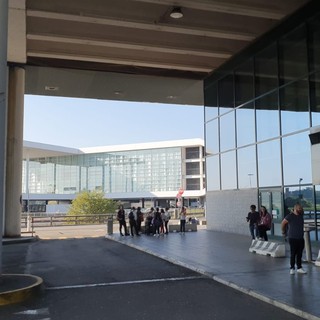 I lavoratori della Dussmann Service di Malpensa non mollano: giovedì 2 ottobre presidio, flash mob e corteo al Terminal 1