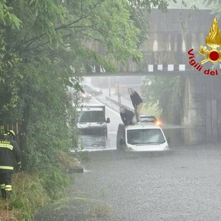 Un'immagine simbolo del nubifragio del 2 giugno nel Varesotto Un'immagine simbolo del nubifragio del 2 giugno nel Varesotto