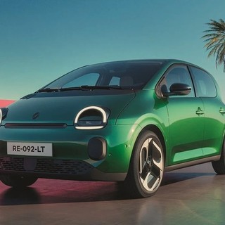 Nuova Renault Twingo, open weekend il 18 e il 19 aprile nei Paglini Store