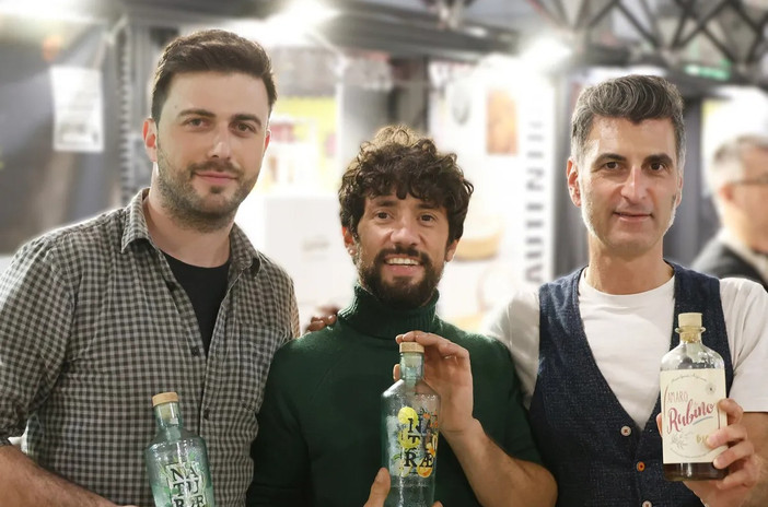 Dalla Valceresio al Vinitaly: l'eccellenza varesina dei liquori nello stand di Officine Liquide