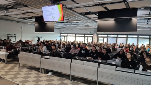 Successo per l’Open day lanciato da «Believe»: l’Università dell’Insubria ha accolto 1600 aspiranti matricole a Varese e Como