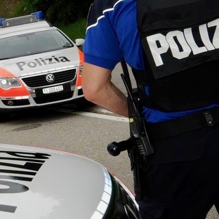 Ubriaco e con il tir sovraccarico, denunciato in Canton Ticino un camionista polacco
