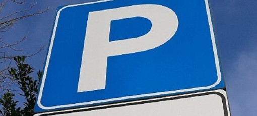 Parcheggi per i pendolari, la Lega di Varese: «Il Comune li renda gratuiti da subito» Parcheggi per i pendolari, la Lega di Varese: «Il Comune li renda gratuiti da subito»
