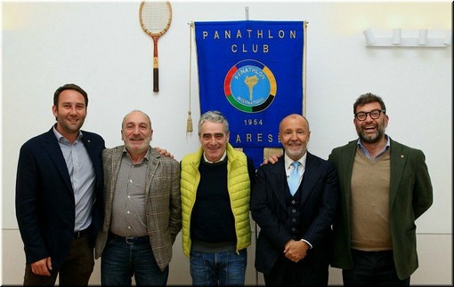 Nella foto Cecchin da sinistra Broggini, Agnello, Verdelli, Ogliari, Redaelli Nella foto Cecchin da sinistra Broggini, Agnello, Verdelli, Ogliari, Redaelli