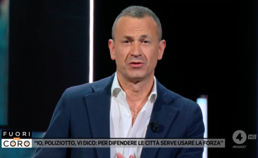 Paolo Macchi ieri sera "Fuori dal Coro" (immagine Rete4) Paolo Macchi ieri sera "Fuori dal Coro" (immagine Rete4)