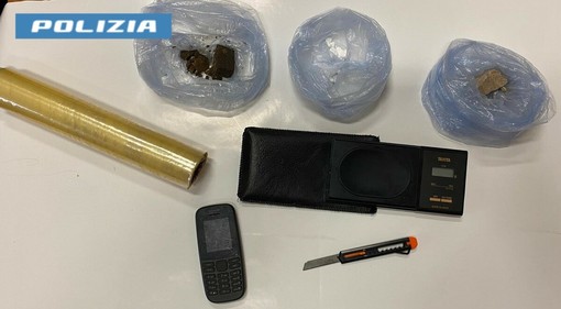 Traffico di stupefacenti nei boschi tra Basso Varesotto e Alto Milanese: arrestati in flagranza due stranieri