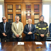 La firma dell'accordo in Prefettura sulla sicurezza a scuola La firma dell'accordo in Prefettura sulla sicurezza a scuola