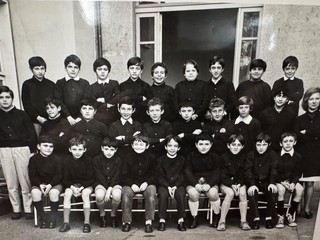 La quinta elementare della scuola “Ugo Foscolo” del Nifontano con la maestra Sandra Conti