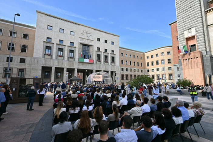 L'inaugurazione della nuova sede della facoltà di Giurisprudenza in piazza Monte Grappa a Varese L'inaugurazione della nuova sede della facoltà di Giurisprudenza in piazza Monte Grappa a Varese
