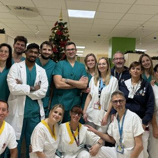 L'equipe di Ortopedia e Traumatologia dell'ospedale di Circolo di Varese L'equipe di Ortopedia e Traumatologia dell'ospedale di Circolo di Varese