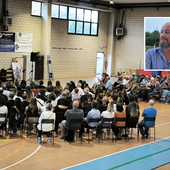 L'ultimo grande applauso a Roberto Luoni: a Castellanza il commosso "non funerale" del coach L'ultimo grande applauso a Roberto Luoni: a Castellanza il commosso "non funerale" del coach