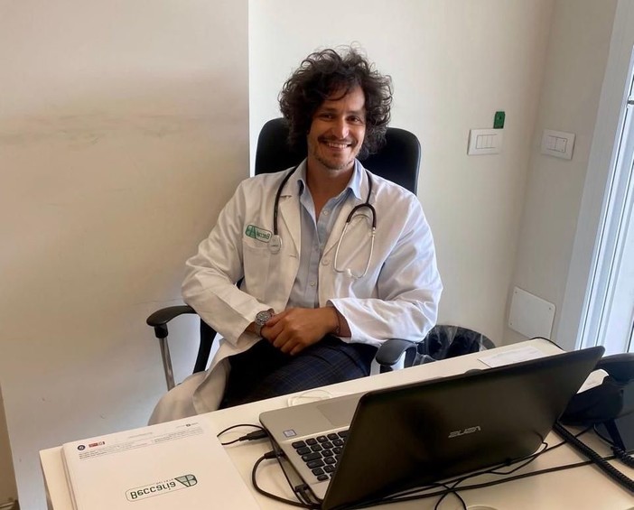 Il dott. Roberto Zaffaroni, ozonoterapeuta al Centro Polispecialistico Beccaria (servizio a cura di Maurizio Losorgio)