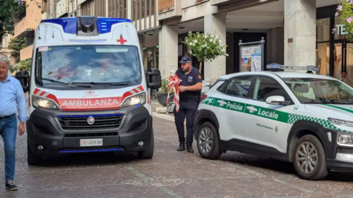L'intervento di ambulanza e forze dell'ordine stamattina a Saronno (foto tratta da IlSaronno.it)